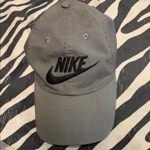 Nike dad hat